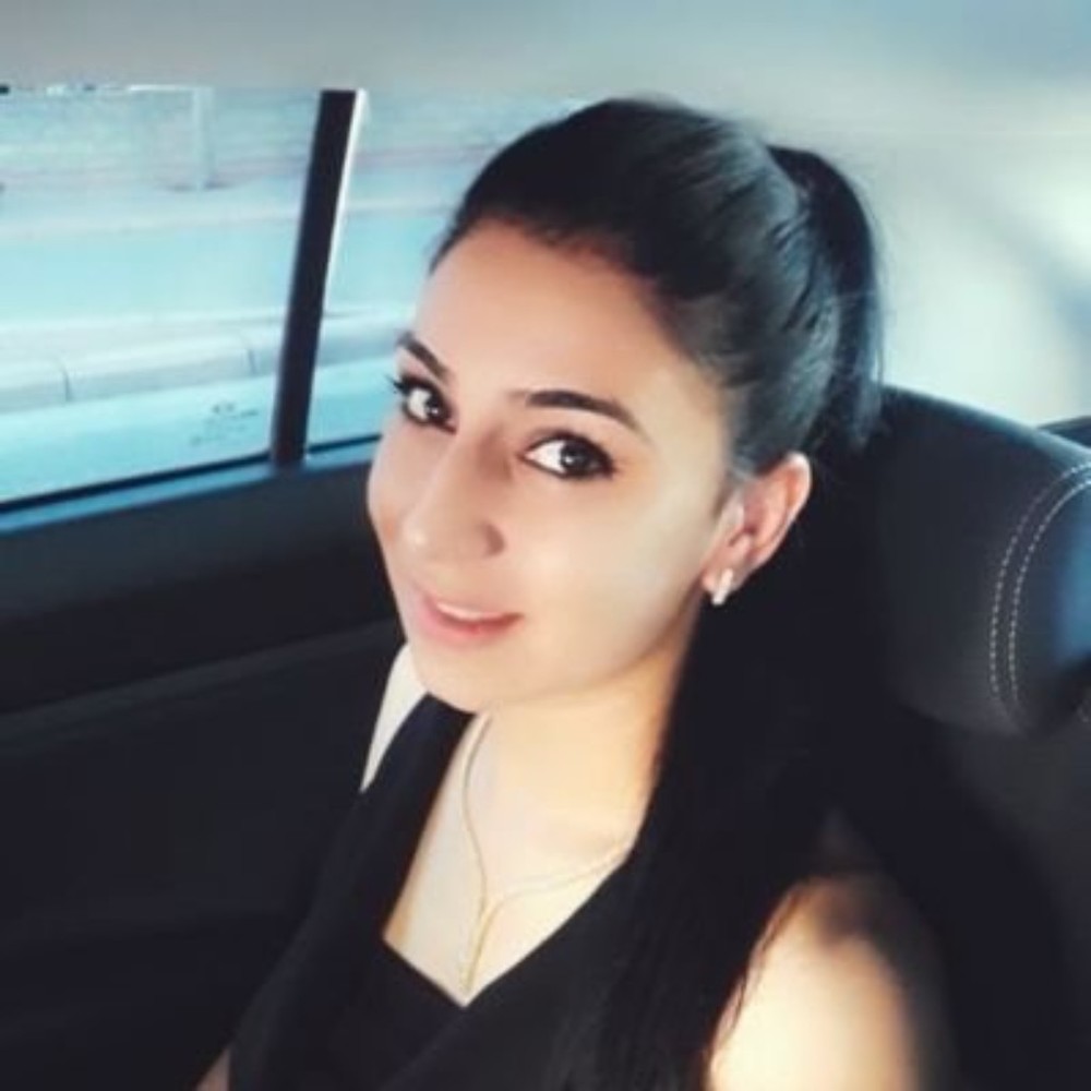 Meet your Posher, Areebah